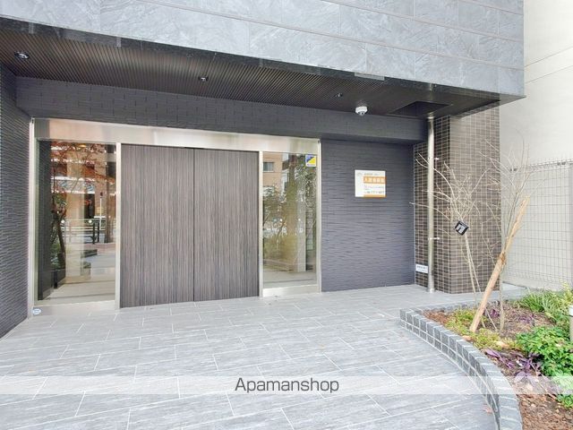 ミラージュパレス都島本通の玄関写真
