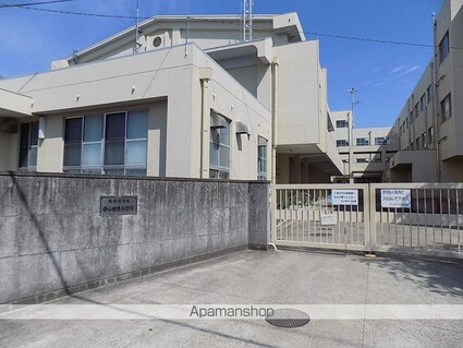 愛知県名古屋市西区枇杷島４丁目[2LDK/58.59m2]の周辺2