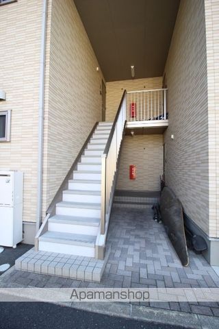 ピア京山 Aの玄関写真