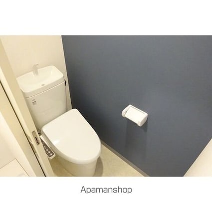 ダイアパレスステーションプラザ五橋[1K/24.75m2]のトイレ