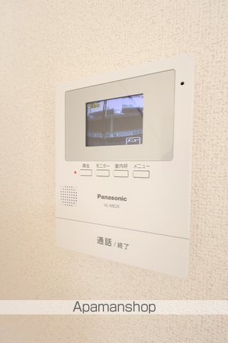 レジデ・アイ B棟の内装写真