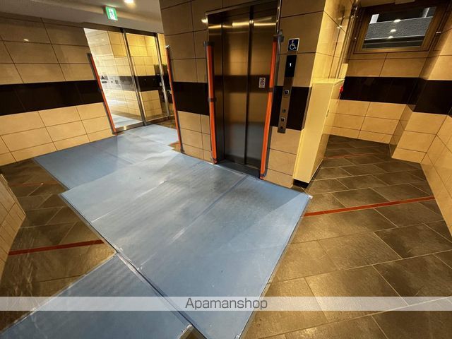 セレニテフラン野田阪神駅前の内装写真