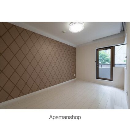 東京都新宿区北町[2LDK/60.55m2]の内装