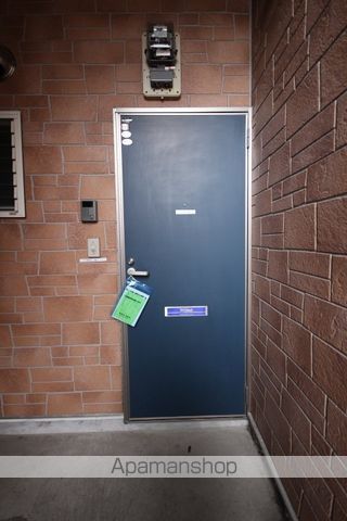 アイティー広原の玄関写真