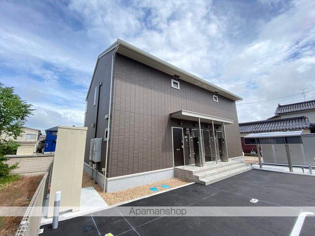 ＪＲ境線 後藤駅 バス乗車時間：15分 最寄りバス停で下車 徒歩6分 2階建 築4年の外観写真