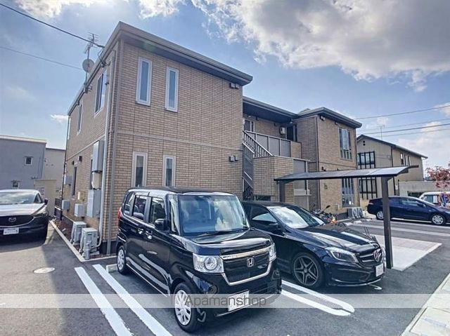 South Wingの外観写真