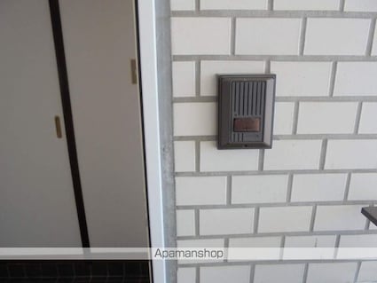 金井マンションＡ棟[3DK/52.78m2]のエントランス