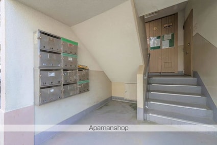 ビレッジハウス末石４号棟[2K/33.54m2]のエントランス