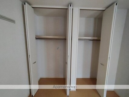 ロイヤルコート[1LDK/47.21m2]の内装4