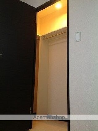 レオネクストＳＫＹ[1K/26.08m2]の収納2