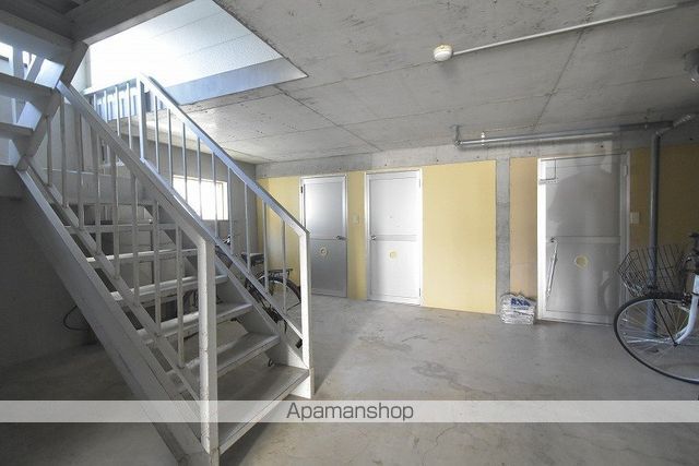 アークコート月寒東の玄関写真