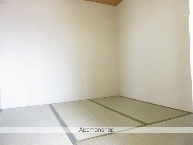 グラン市川の内装写真