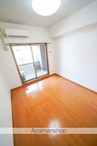 レジュールアッシュ梅田EASTの内装写真