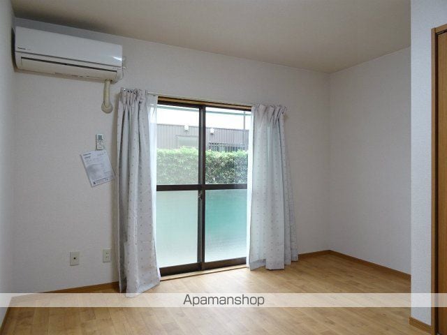 浜松市中央区 2階建 築43年の内装写真