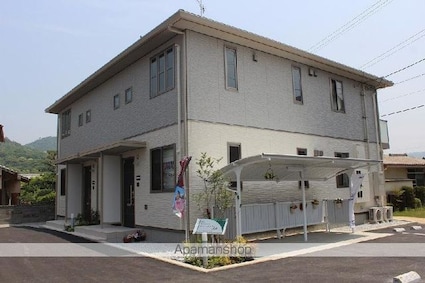 シャーメゾンＡｊｉ[2LDK/66.72m2]の外観2