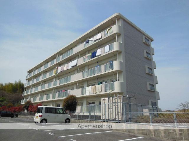 ファミールマンション広川の外観写真