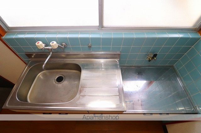 西山アパートの内装写真
