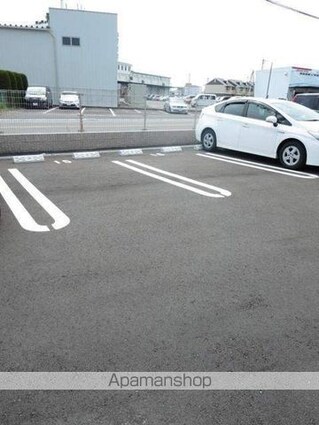 カーザ　フィオレンテⅡ[3LDK/67.91m2]の駐車場2