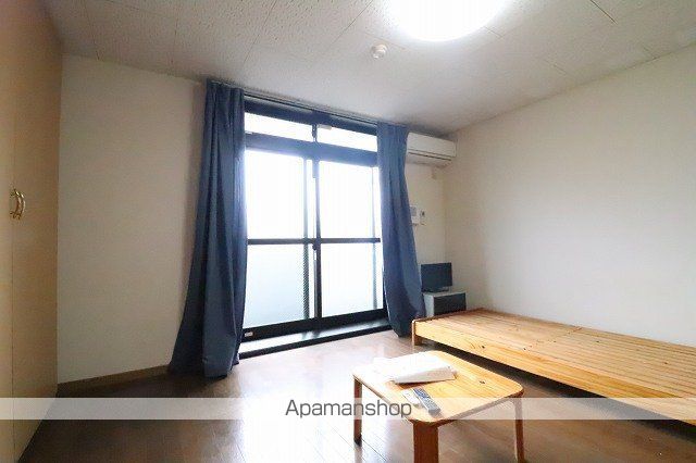 レオパレス拝島町の内装写真