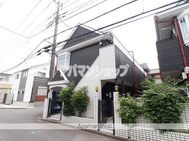 フリーダムA棟の外観写真