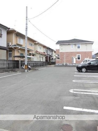 エアリースクエア[1LDK/46.09m2]の駐車場5