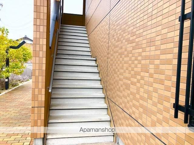 グランディスの玄関写真