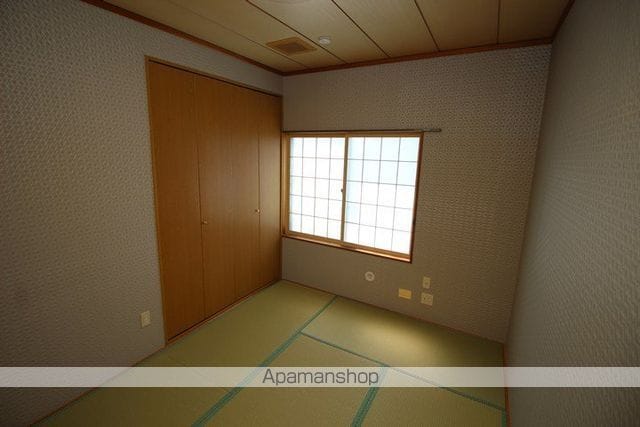 detached 青森県青森市金沢２丁目5-9

地図を見る