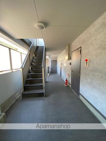 香川県高松市扇町１丁目[1K/26.4m2]の共用部2