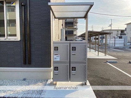 ユニヴェール　Ｂ棟[1LDK/37.78m2]の共用部3