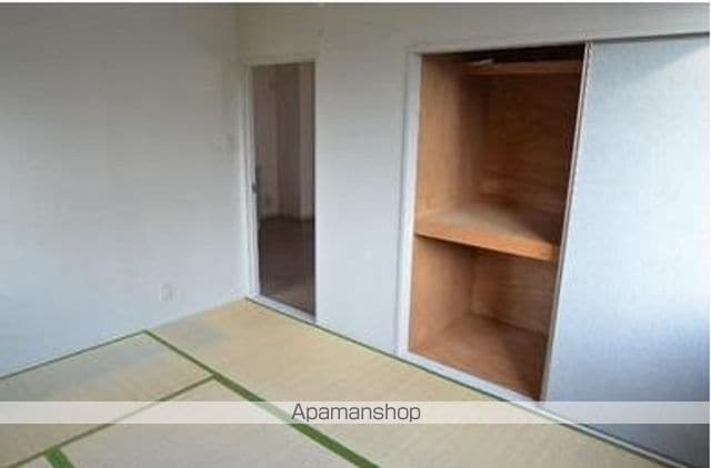 メゾンソレイユAの内装写真