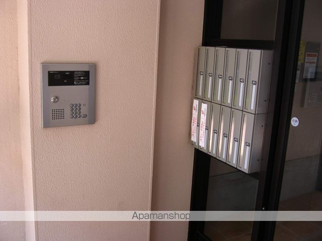 サンプラザの外観写真