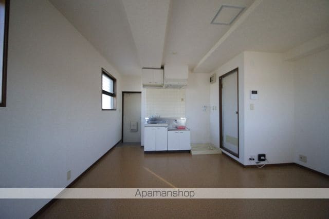 修栄マンションの内装写真