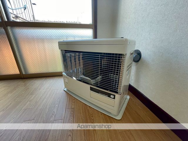 クリスタルマンションの内装写真