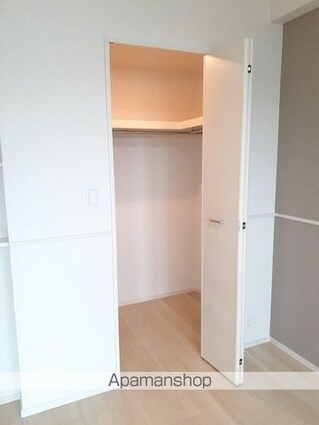 マリーナコート[1LDK/41.57m2]の収納