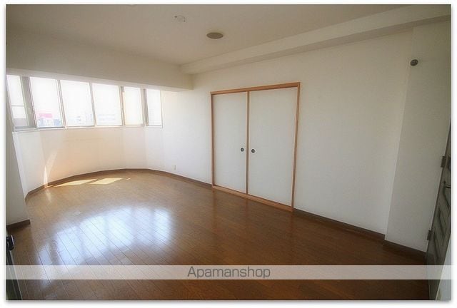リヴィエール川西の内装写真