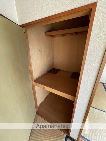 サンハイム江頭の内装写真