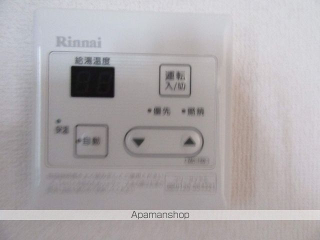 WHITIAの内装写真
