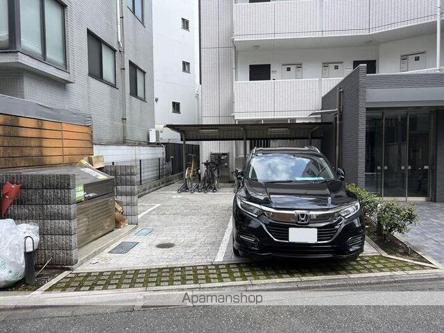 アビティ用賀[1LDK/43.26m2]の駐車場