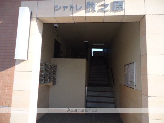 シャトレ牧之原の玄関写真
