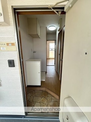 滋賀県大津市大江７丁目[1K/19.53m2]の玄関