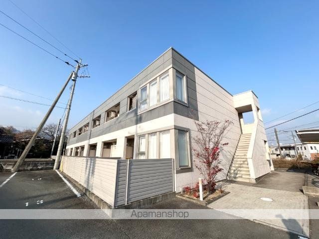 クレジデンス基山の玄関写真
