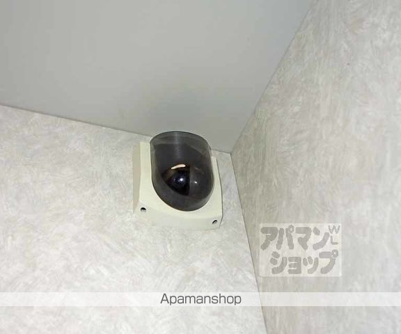 上原マンションの外観写真