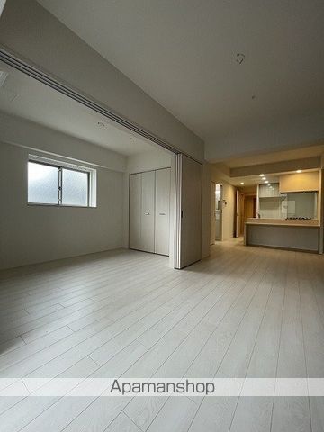スプランディッド上本町WESTIIの内装写真