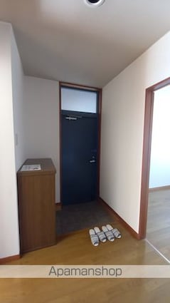 グランデージ横文[3LDK/64.97m2]の玄関