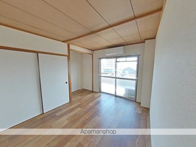 ワタナベビルの内装写真