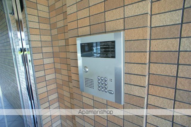ウエストパークコートの玄関写真