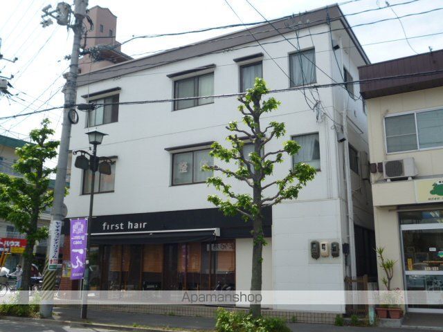 西マンションの外観写真