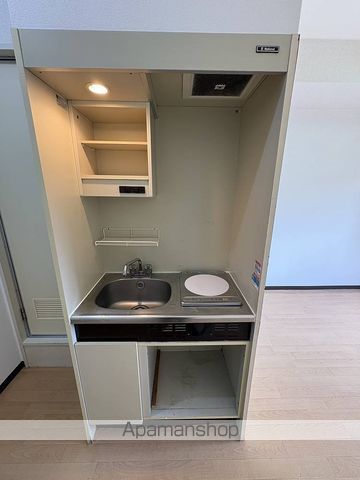 ライオンズマンションヨコハマウエストの内装写真