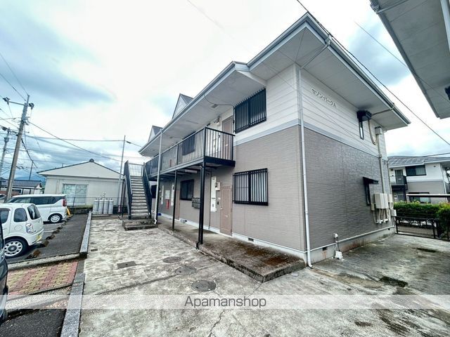 セゾンパークA棟の外観写真