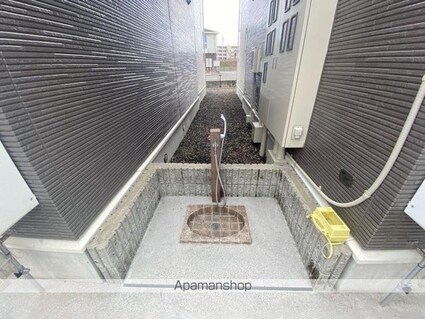 トルヴェ　ラ　フェーヴⅠ[1LDK/36.19m2]の共用部1